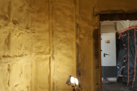 Tvrdá pěna - mrazící box