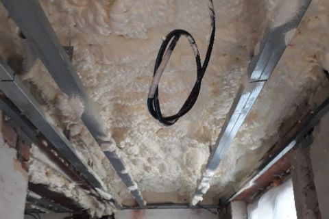 Izolace stropů PUR měkká v RD